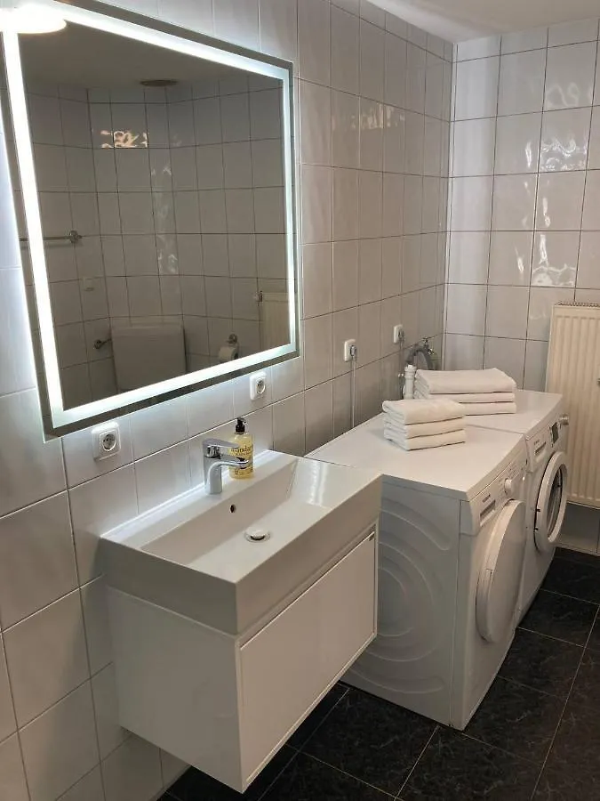 Apartment Ferienwohnung&Monteurunterkunft Mainbogen-Blick Grettstadt